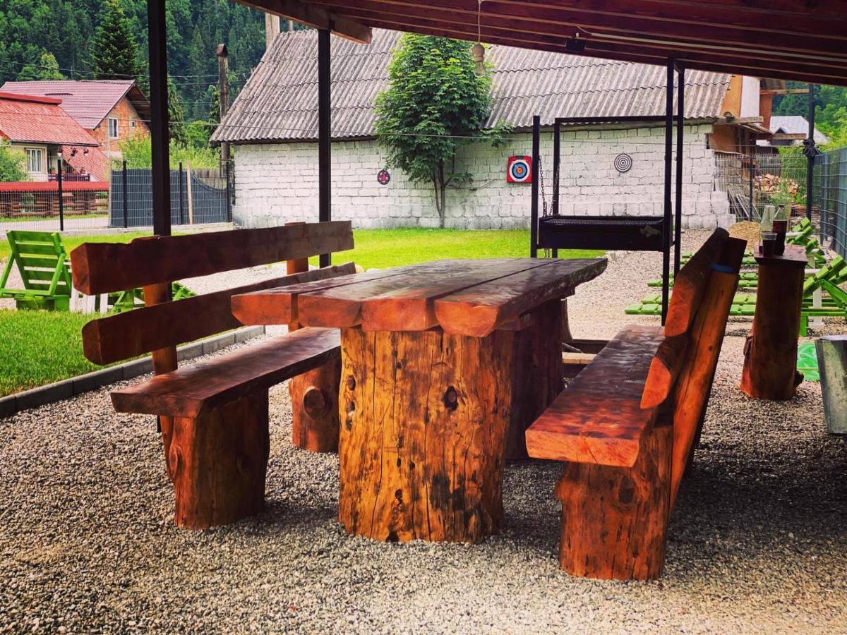 Maison Platanus Voineasa Luaran gambar